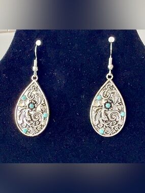 Silver Colored Teardrop Filigree Western Earrings w/ Turquoise Inspired Accents